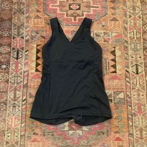 Lululemon size 6 running tank with built-in bra